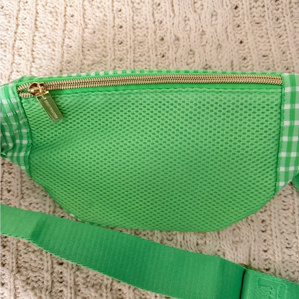 Lilly Pulitzer belt bag - Picture 2 of 3